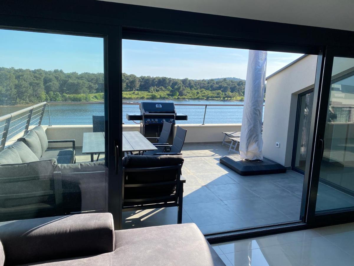 Penthouse Sunset Apartamento Medulin Exterior foto