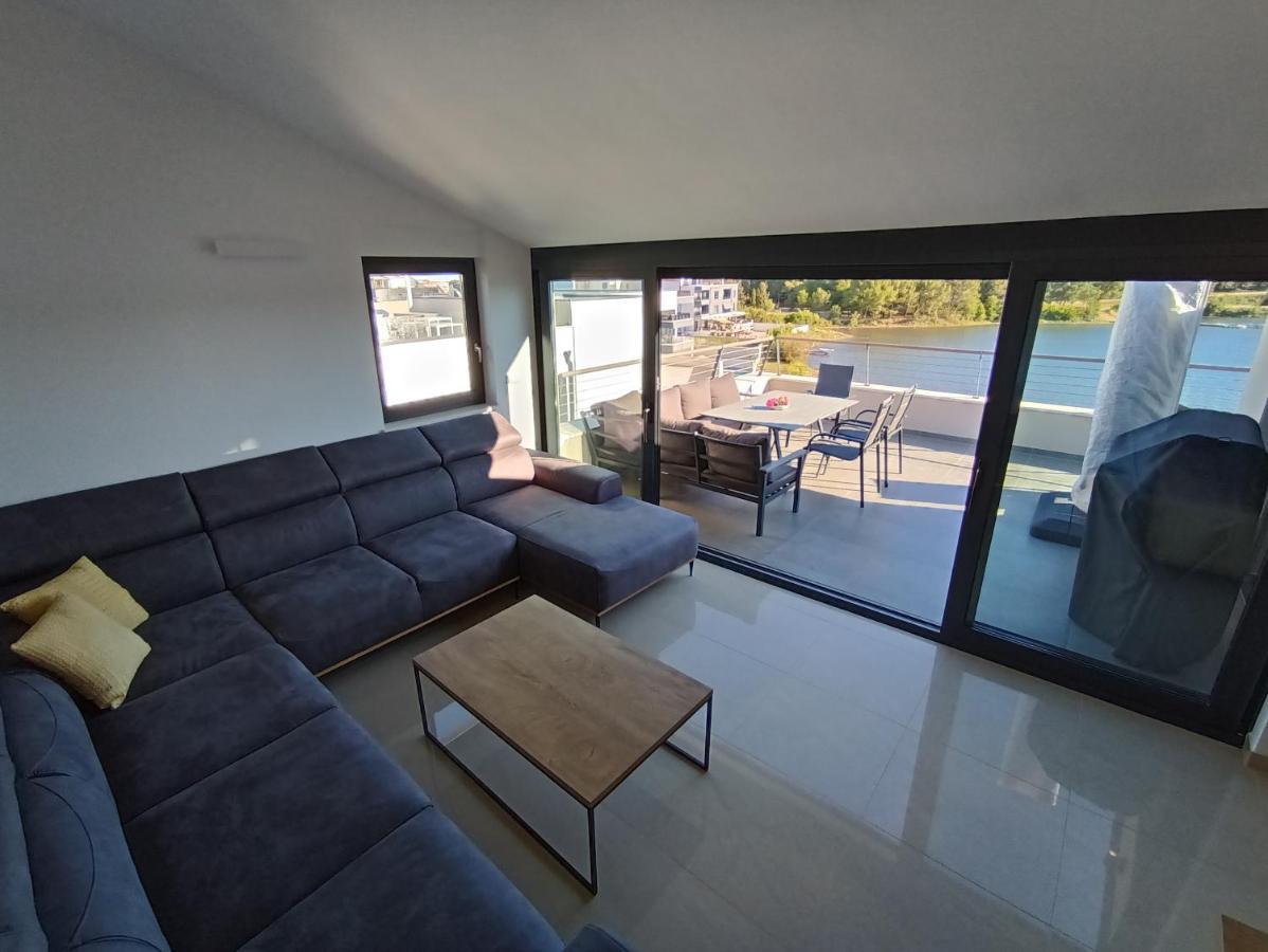 Penthouse Sunset Apartamento Medulin Exterior foto